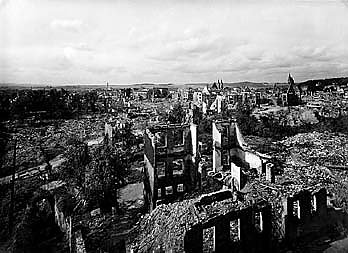 Das zerstörte Nordhausen im Jahr 1945. (Foto: Stadt Nordhausen)