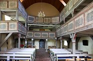 Saalkirche mit eingezogenem, gerade geschlossenem, frühgotischem Chor und quadratischem Westturm mit welscher Haube, aus Bruchsteinen um 1662 erbaut (Foto: Stadtverwaltung Nordhausen)