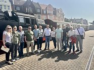 Delegationen aus Partnerstädten Bochum und Ostrów beim 55. Rolandsfest (Foto: )