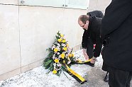 Bild: Gedenken auf dem Ehrenfriedhof