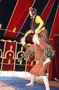 im marokkanischen Zelt: Zappelini - der junge Zirkus  (Foto: Ilona Bergmann)