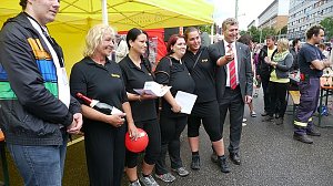 Bild: Rolandsfest 2014, Stra&szlig;enbahntauziehen