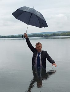 Neue Sonderausstellung im Museum Tabakspeicher: „Zwischen Himmel und Erde  Der Regenschirm“