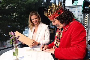 19 Jahre Roland - Eintrag in das Ehrenbuch der Stadt Nordhausen