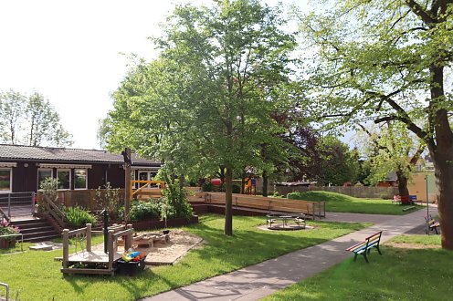 Traumzauberbaum Au&szlig;enbereich (Foto: SG 41.2)