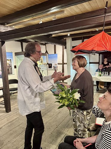 Museum Tabakspeicher: Neue Sonderausstellung „Zwischen Himmel und Erde  Der Regenschirm“ (Foto: )