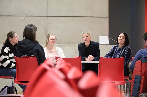 Bild: Sonderausstellungen VOLL DER OSTEN | Leben in der DDR im Museum Flohburg