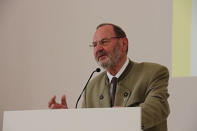Mann der 1. Stunde: damaliger Bürgermeister Dr. Manfred Schröter