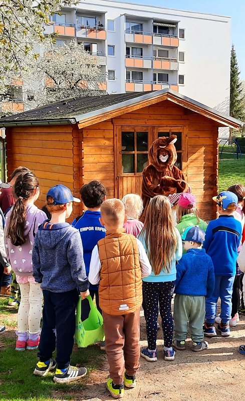 Der Osterhase war bei den „Kleinen Spürnasen“