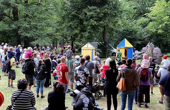 Plakat (Foto: Presse) Plakat (Foto: Presse)